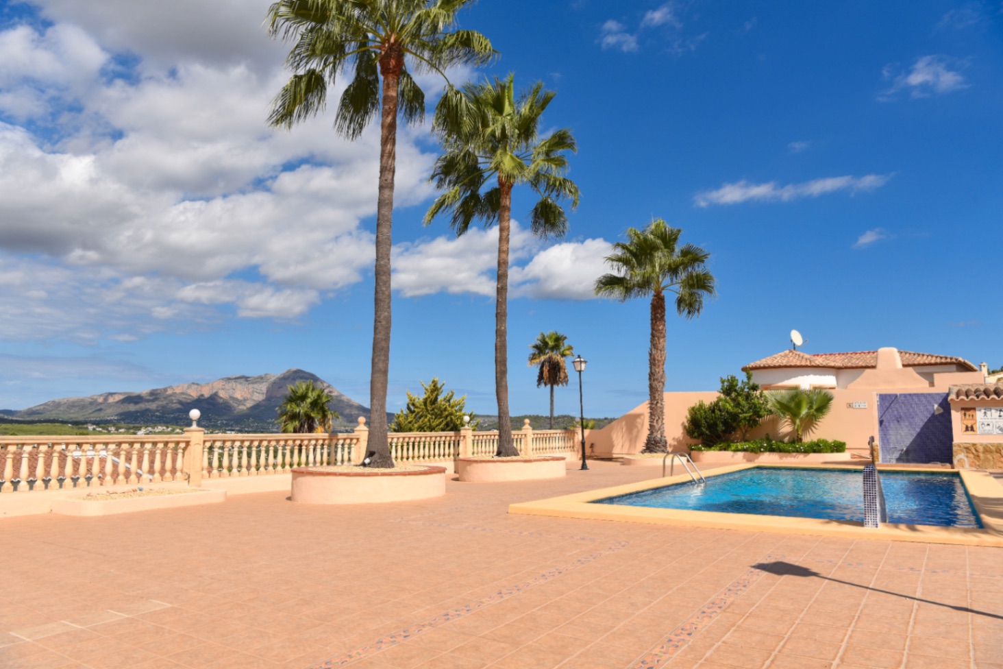 Beautiful renovated townhouse in Benitachell