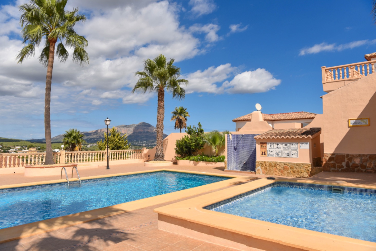 Beautiful renovated townhouse in Benitachell