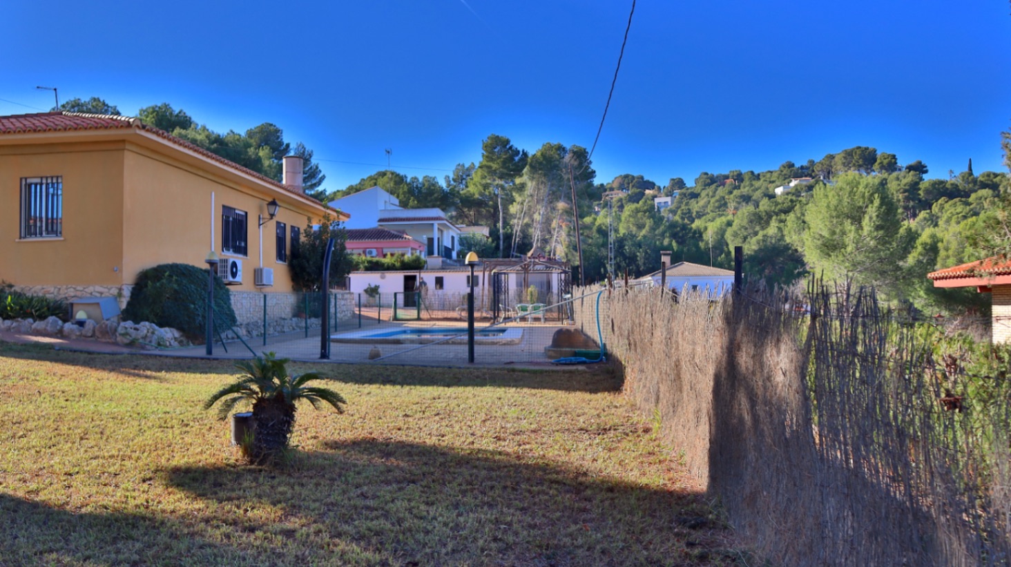 Villa zum Verkauf in Urb. El Bosque Valencia