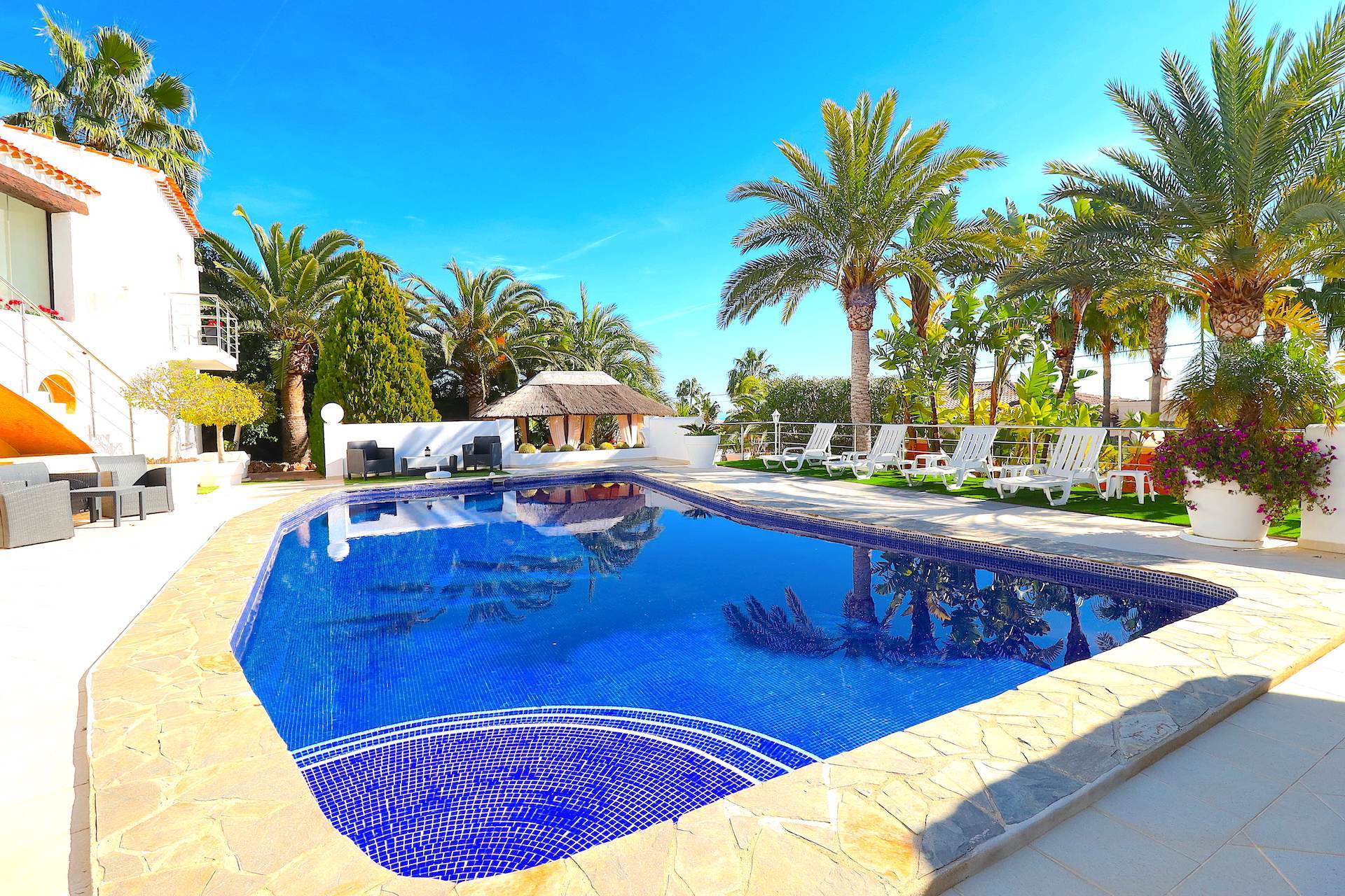 Luxuriöse Villa mit Panoramablick aufs Meer in Moraira