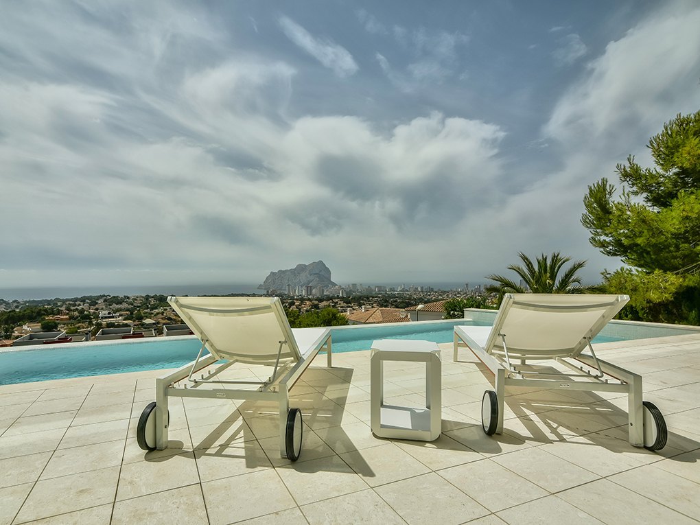 Luxe villa met uitzicht op zee Calpe