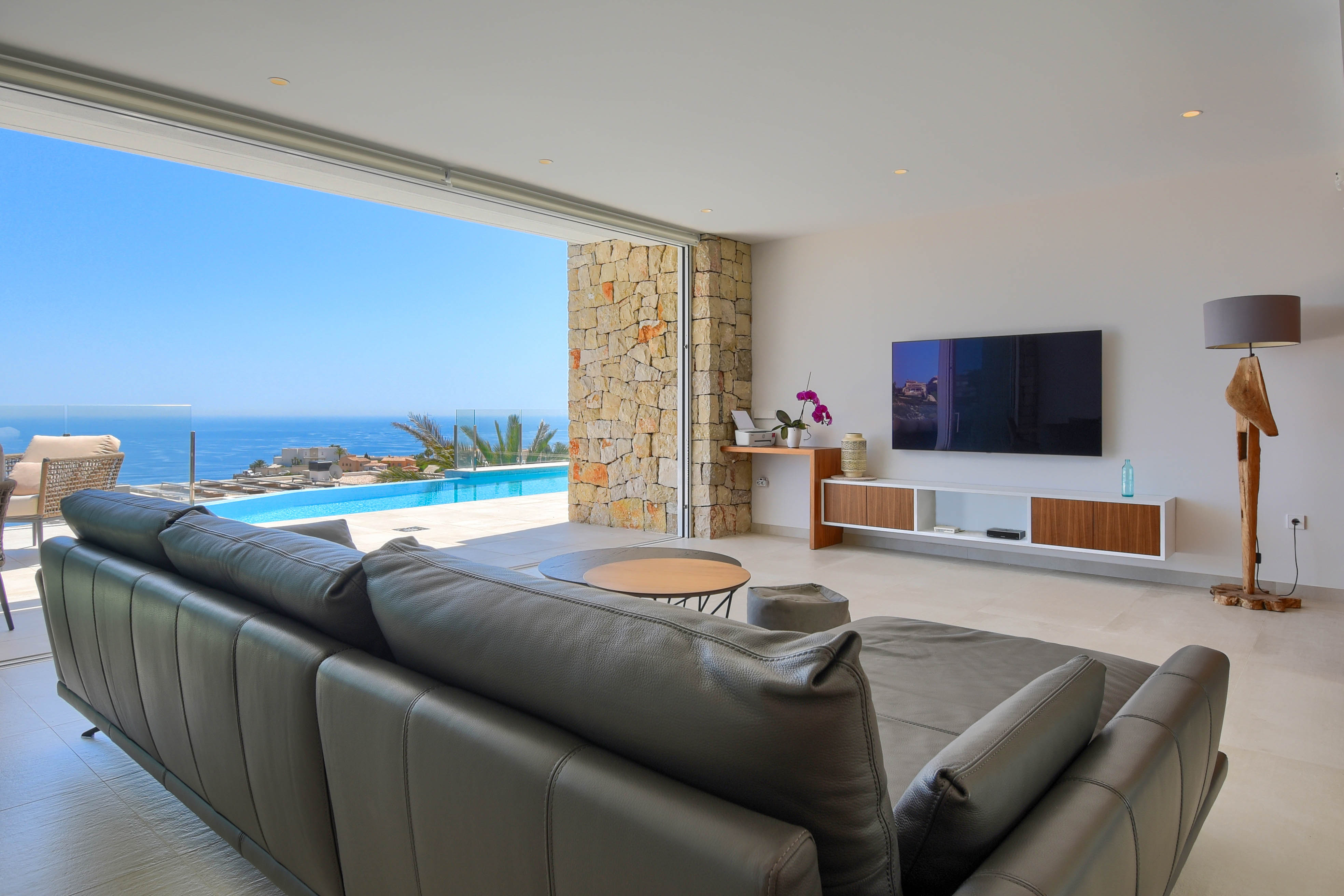 Luxuriöse Panorama-Meerblick-Villa - Moderner Stil