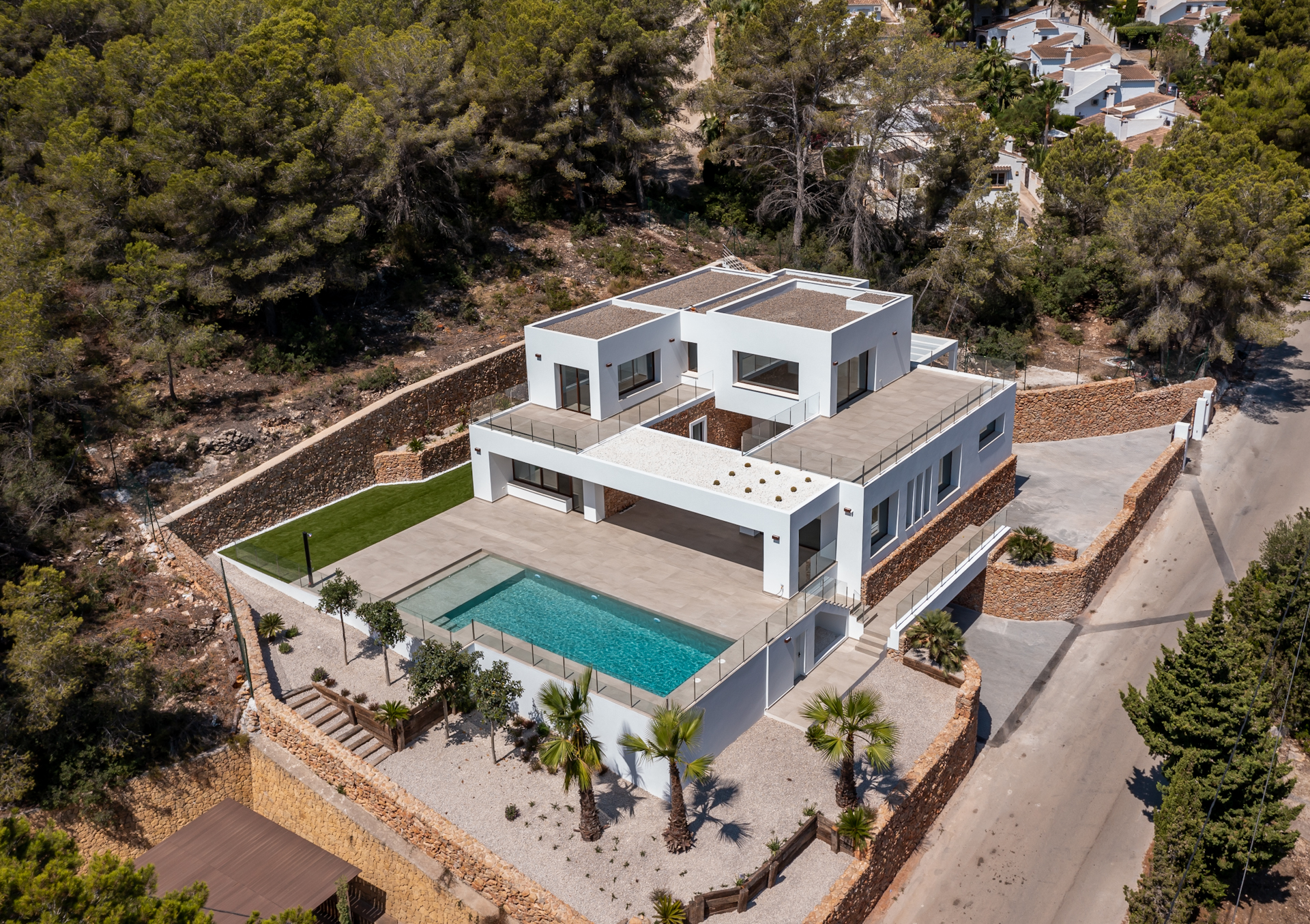 Incroyable villa moderne de style Ibiza prête à emménager. El Portet