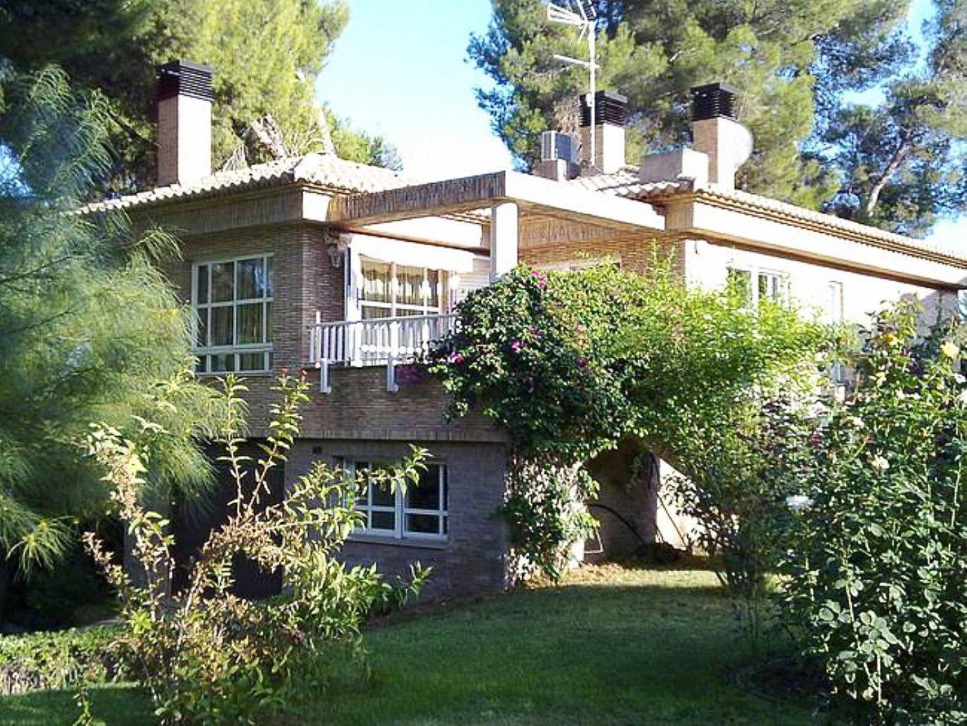 Elegante Villa en Santa Apolonia